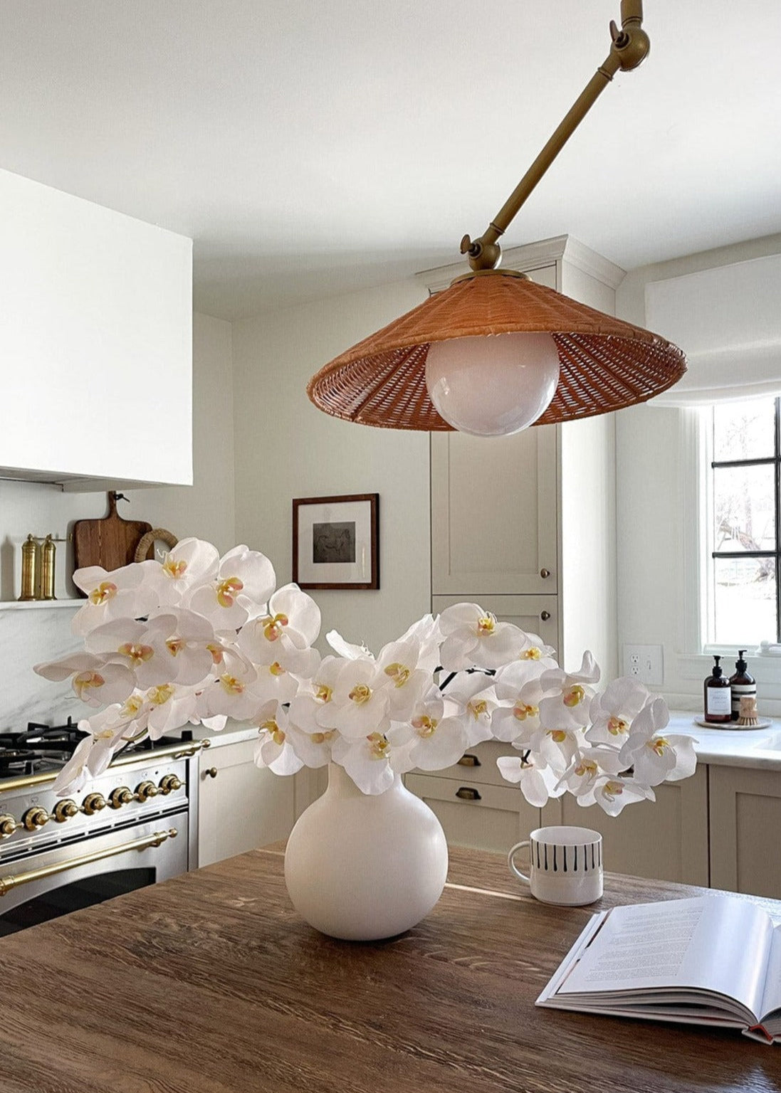 Viralla Creamy White Round Ceramic Vase for Floral Styling