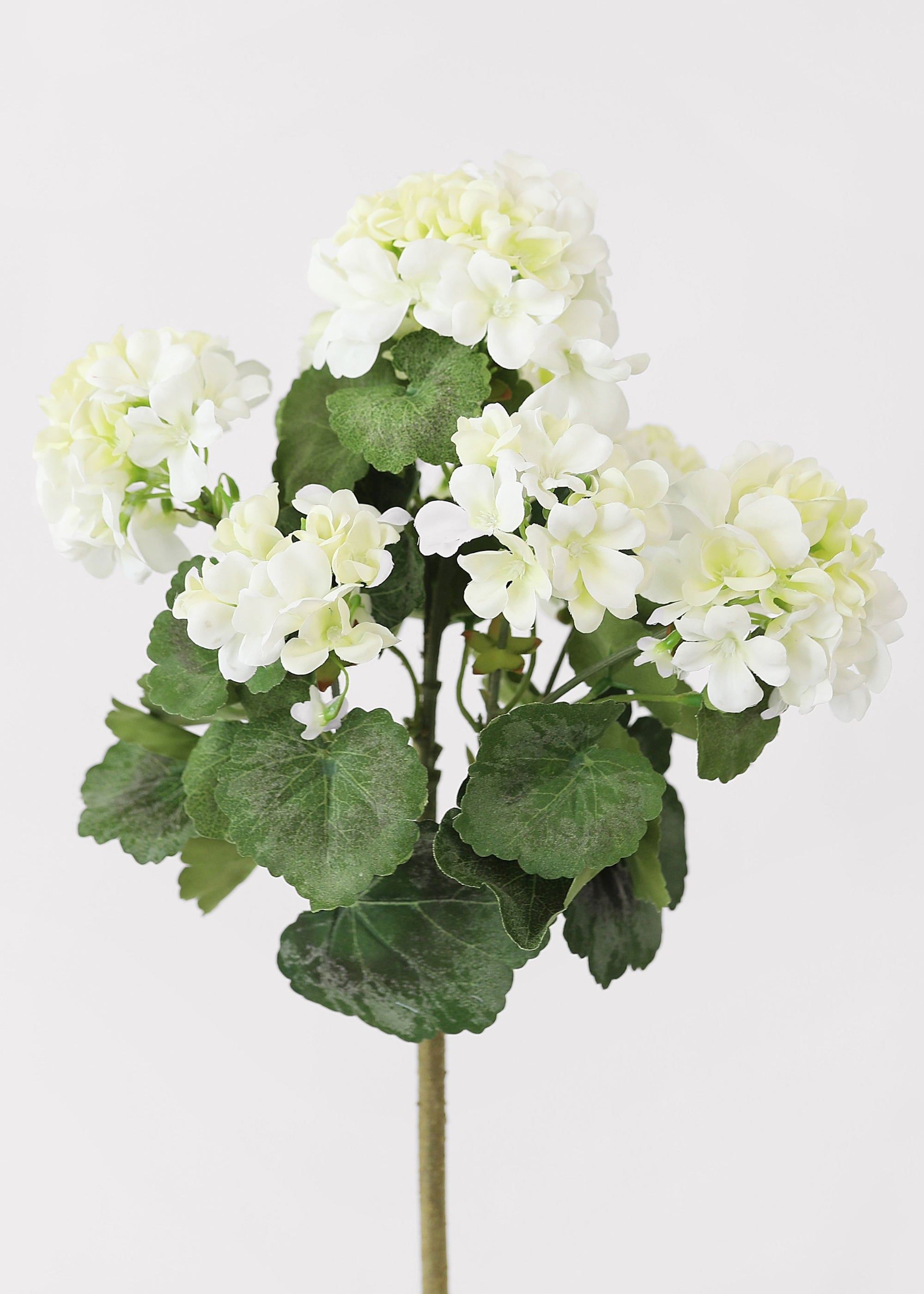 Faux Outdoor | Water Resistant Outdoor Geranium Bush for Vase Styling