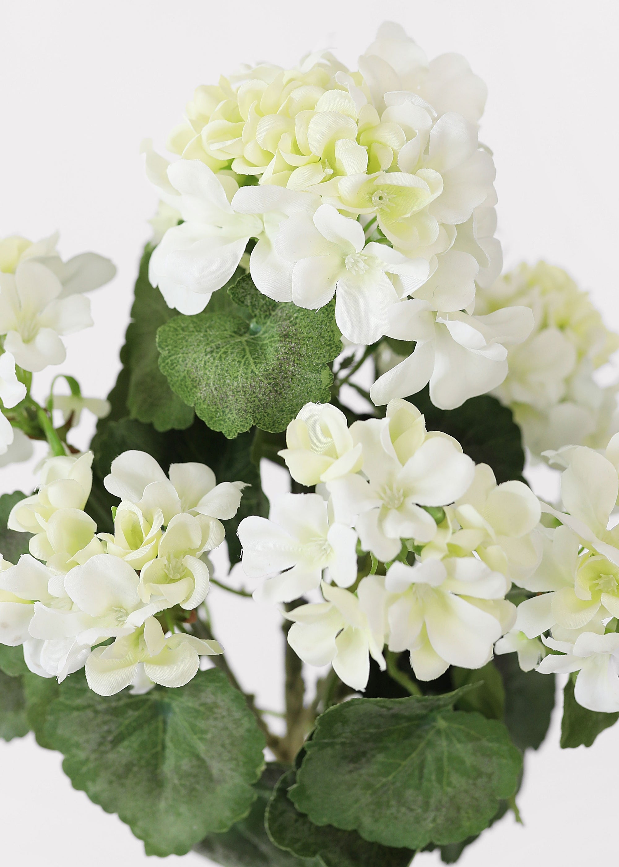 Faux Outdoor | Water Resistant Outdoor Geranium Bush for Vase Styling
