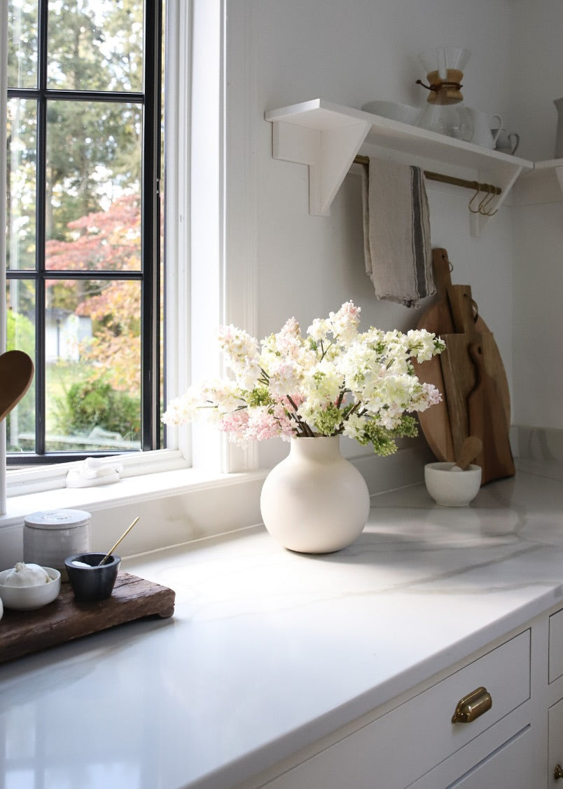Viralla Creamy White Round Ceramic Vase for Floral Styling